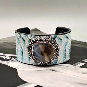 NWT Amrita Singh Hematite Turquoise Crystal Snakeskin Cuff Bracelet
